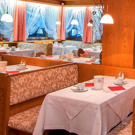Hotel Ingram Selva di Val Gardena Kültér fotó