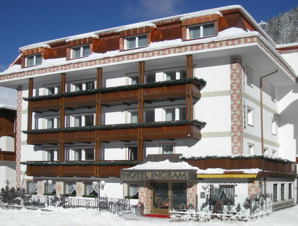 Hotel Ingram Selva di Val Gardena Kültér fotó