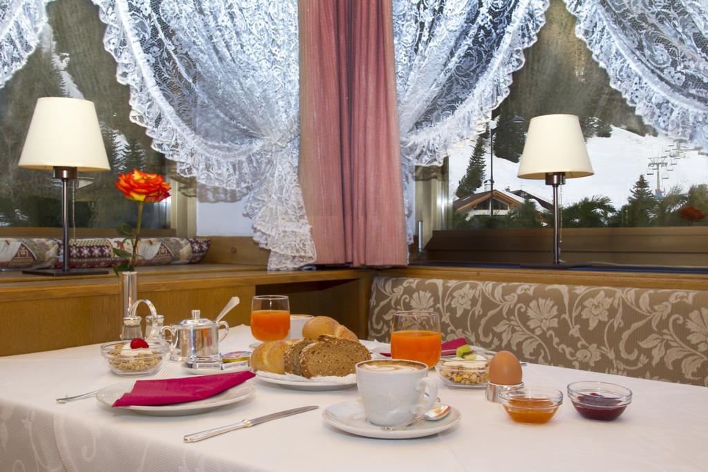 Hotel Ingram Selva di Val Gardena Kültér fotó