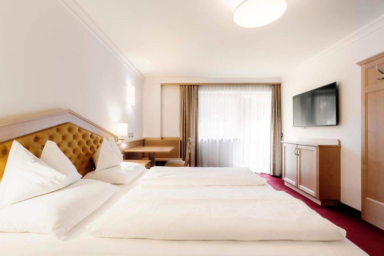 Hotel Ingram Selva di Val Gardena Kültér fotó