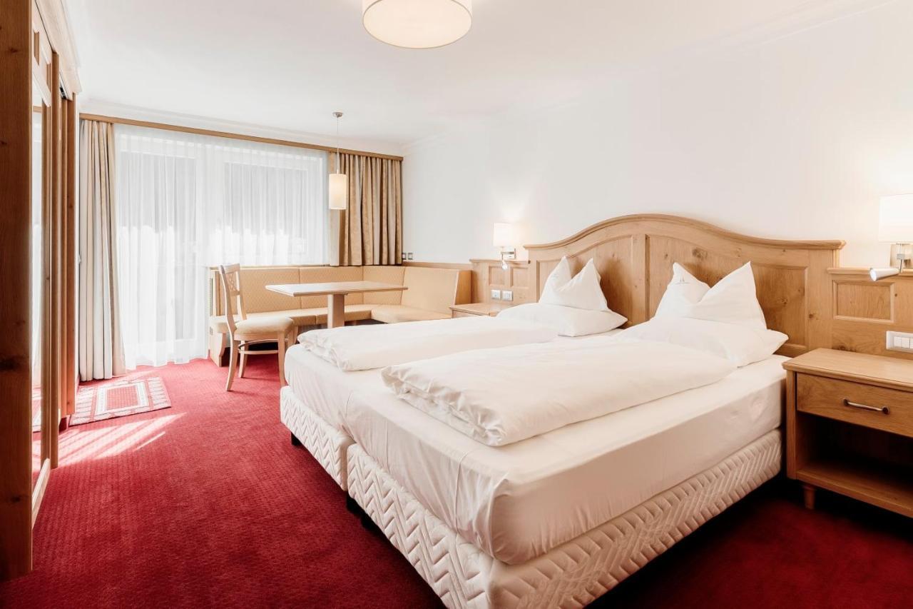Hotel Ingram Selva di Val Gardena Kültér fotó