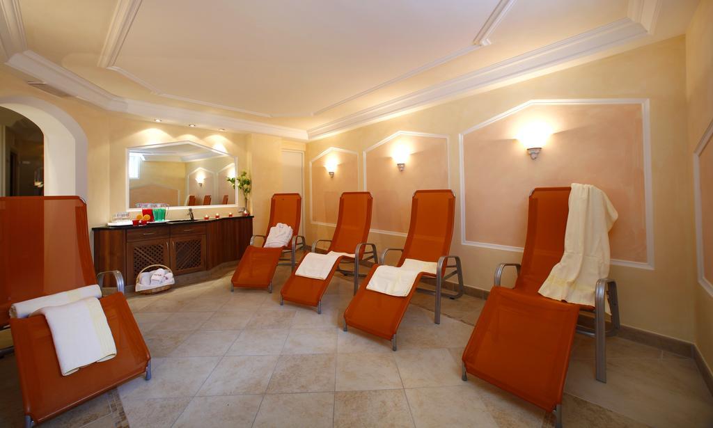 Hotel Ingram Selva di Val Gardena Kültér fotó