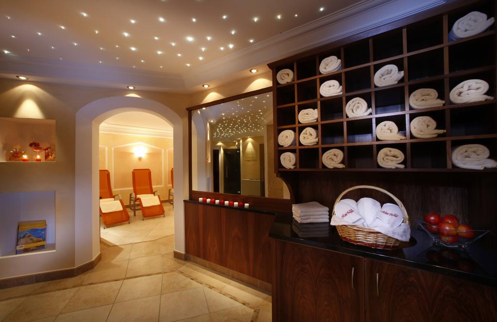 Hotel Ingram Selva di Val Gardena Kültér fotó